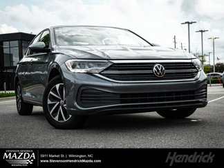 Used 2022 Volkswagen Jetta S image 1