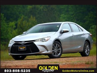 Used 2016 Toyota Camry SE image 1