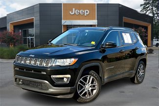 Used 2020 Jeep Compass Latitude video 1