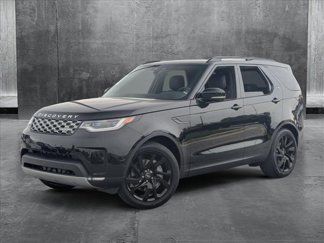 New 2025 Land Rover Discovery S image 1