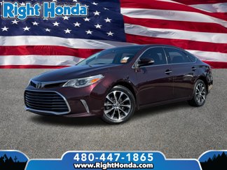 Used 2018 Toyota Avalon XLE image 1