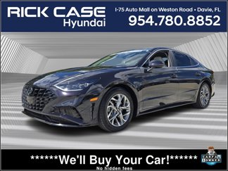 Used 2023 Hyundai Sonata SEL image 1