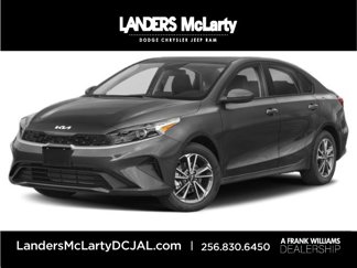 Used 2023 Kia Forte LXS image 1