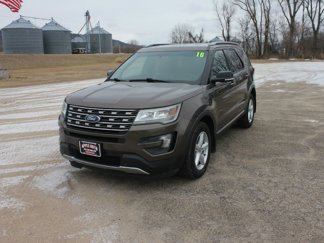 Used 2016 Ford Explorer XLT w/ Equipment Group 202A image 1