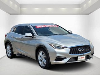Used 2018 INFINITI QX30 image 1