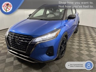 Used 2021 Nissan Kicks SR image 1