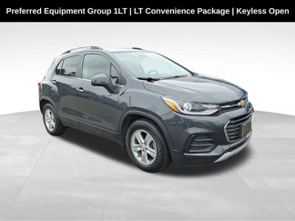 Used 2018 Chevrolet Trax LT w/ LT Convenience Package image 1