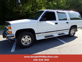 Used 1994 Chevrolet Suburban 4WD image 1