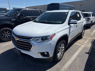 Used 2020 Chevrolet Traverse LT image 1