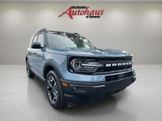 Used 2023 Ford Bronco Sport Outer Banks w/ Tech Package image 1