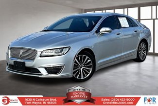 Used 2017 Lincoln MKZ Premiere image 1