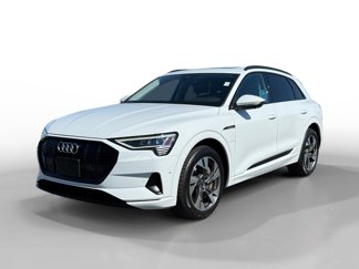 Used 2021 Audi e-tron Premium w/ Convenience Plus Package image 1