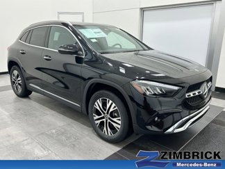 New 2025 Mercedes-Benz GLA 250 4MATIC image 1