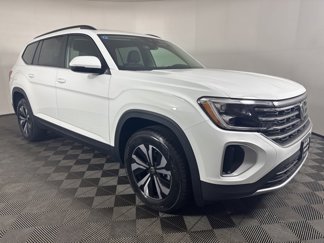 New 2025 Volkswagen Atlas SE image 1