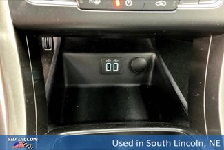 Used 2019 Ford Fusion SEL image 1
