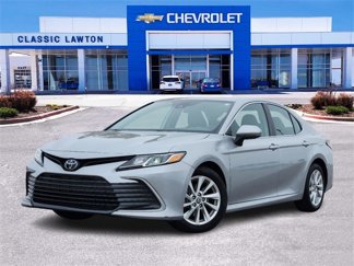 Used 2023 Toyota Camry LE image 1