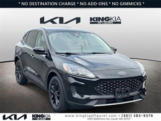 Used 2020 Ford Escape SE Sport image 1