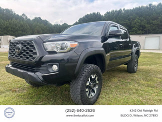 Used 2020 Toyota Tacoma TRD Off-Road image 1