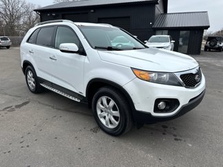 Used 2013 Kia Sorento LX w/ Convenience Pkg image 1