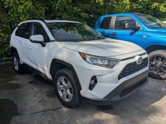 Used 2019 Toyota RAV4 XLE image 1