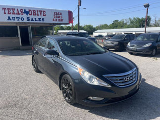 Used 2011 Hyundai Sonata SE image 1