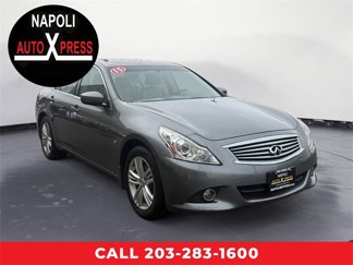 Used 2015 INFINITI Q40 AWD w/ Moonroof Package image 1