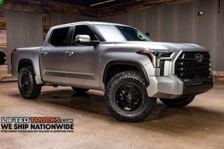 Used 2024 Toyota Tundra SR5 w/ SR5 Convenience Package image 1
