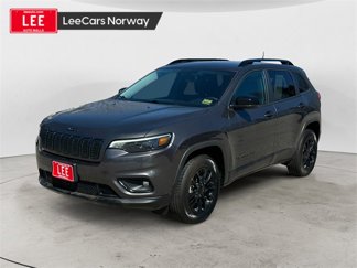 Used 2023 Jeep Cherokee Altitude Lux image 1