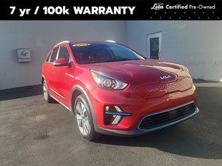 Used 2022 Kia Niro EX image 1