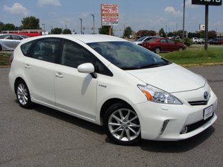 Used 2012 Toyota Prius V image 1