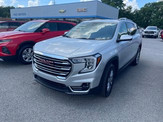 Used 2022 GMC Terrain SLT image 1