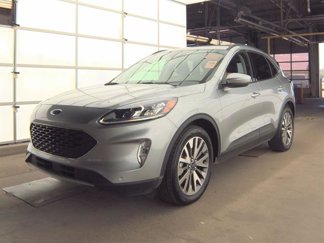 Used 2022 Ford Escape Titanium image 1
