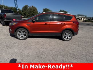Used 2019 Ford Escape Titanium image 1