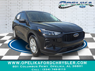 New 2025 Ford Escape Active image 1