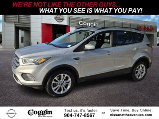 Used 2017 Ford Escape SE w/ SE Leather Comfort Package image 1