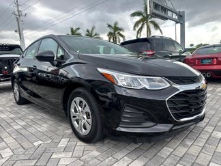 Used 2019 Chevrolet Cruze LS image 1