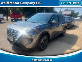 Used 2024 Nissan Rogue SV image 1