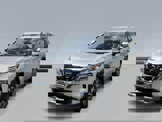 Used 2023 Nissan Rogue SV image 1