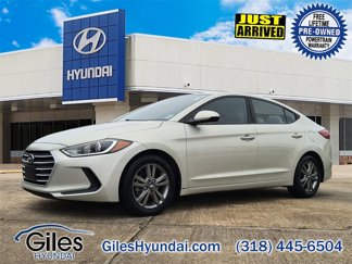 Used 2017 Hyundai Elantra SE image 1