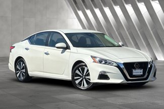 Used 2021 Nissan Altima 2.5 SV image 1