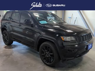 Used 2020 Jeep Grand Cherokee Altitude image 1