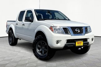 Used 2019 Nissan Frontier SV image 1