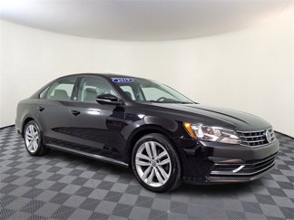 Used 2019 Volkswagen Passat 2.0T Wolfsburg image 1