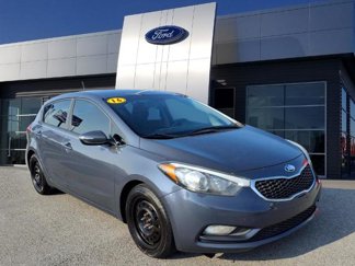 Used 2016 Kia Forte LX image 1