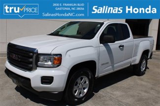 Used 2020 GMC Canyon W/T image 1