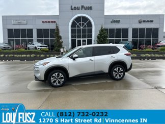 Used 2023 Nissan Rogue SV image 1