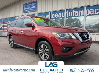 Used 2017 Nissan Pathfinder SL image 1
