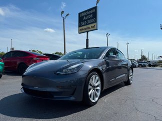 Used 2020 Tesla Model 3 Standard Range Plus image 1