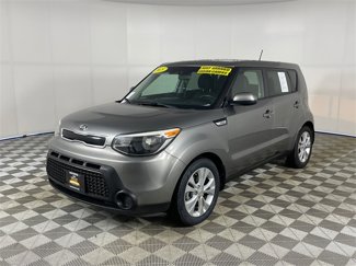 Used 2015 Kia Soul + image 1