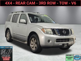 Used 2010 Nissan Pathfinder SE w/ SE Premium Journey Pkg image 1